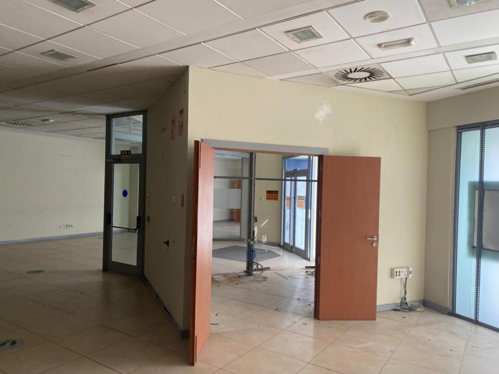  till salu lokal Ronda Vega De Granada 4
