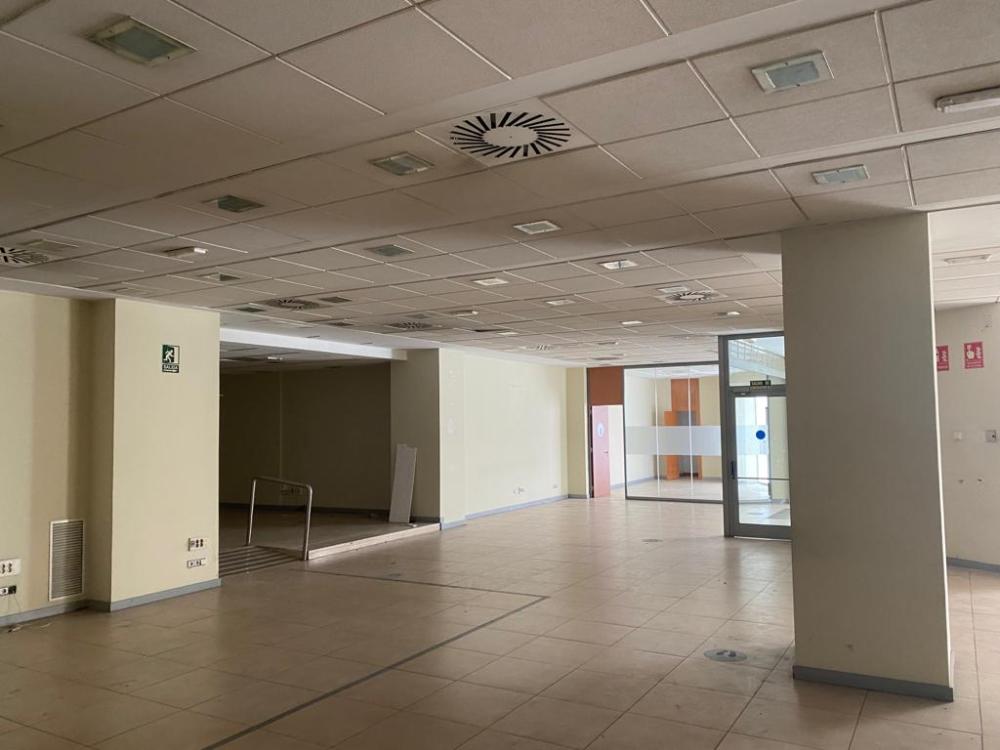  till salu lokal Ronda Vega De Granada 6