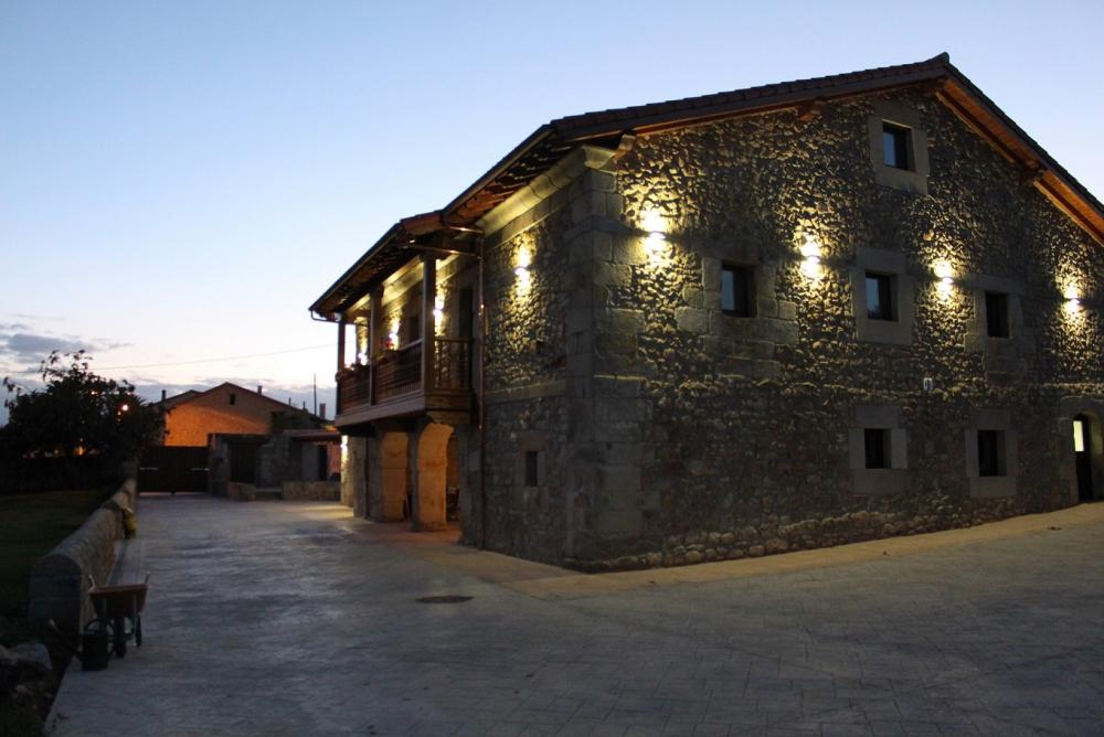  till salu hus Santillana Del Mar Costa Occidental 4