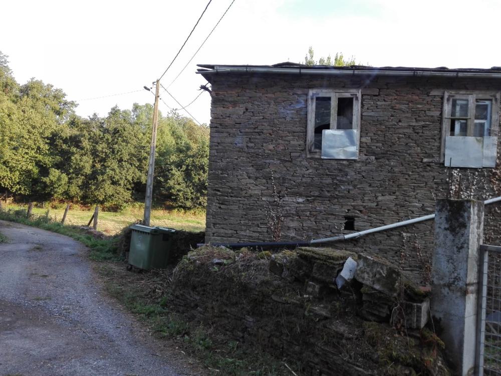  till salu hus San Pedro Sarria 8