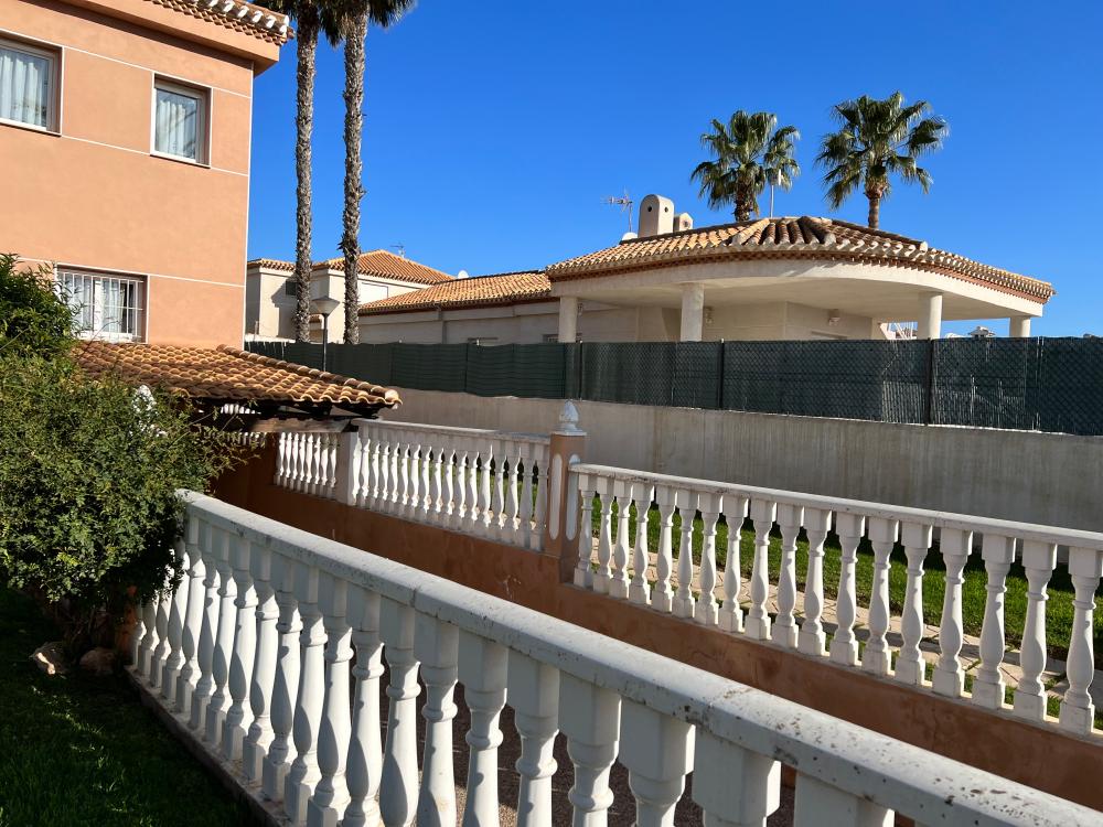  till salu villa Orihuela Costa Baix Segura 49