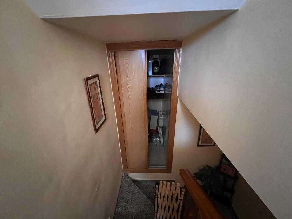  till salu hus Tozar Loja 15