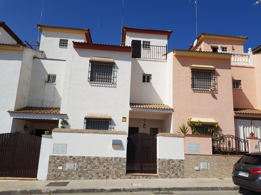  till salu radhus Burguillos Vega Del Guadalquivir 1