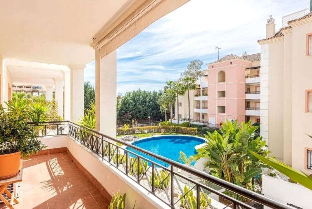  till salu lägenhet Nueva Andalucía Costa Del Sol Occidental 4