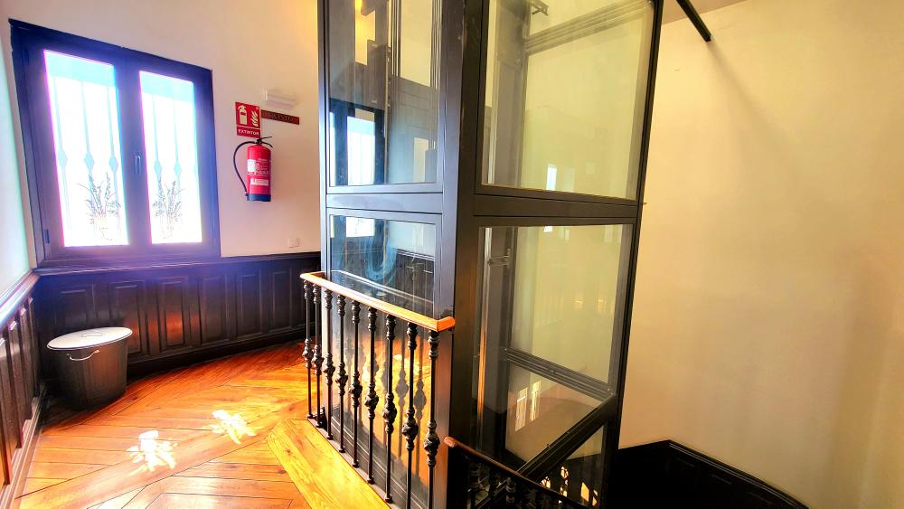  till salu takvåning Centro-Pza. Las Cortes Madrid Capital 30