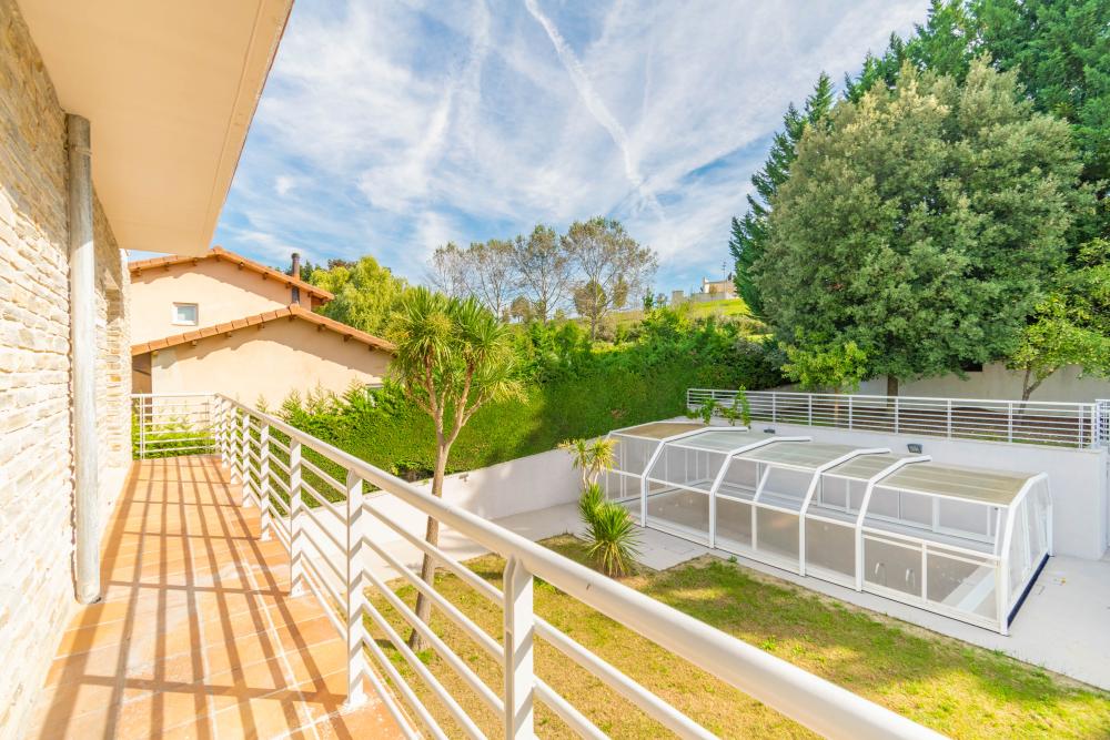  till salu villa Gorráiz Pamplona 28