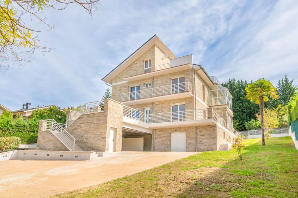  till salu villa Gorráiz Pamplona 2