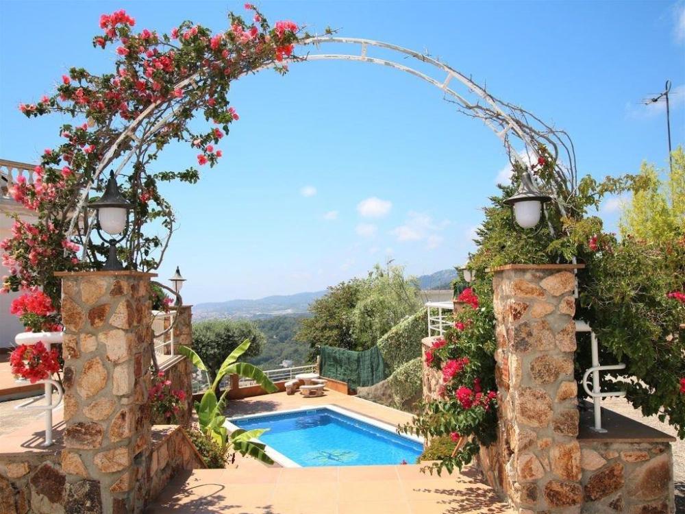  till salu hus Santa Susanna Maresme 6