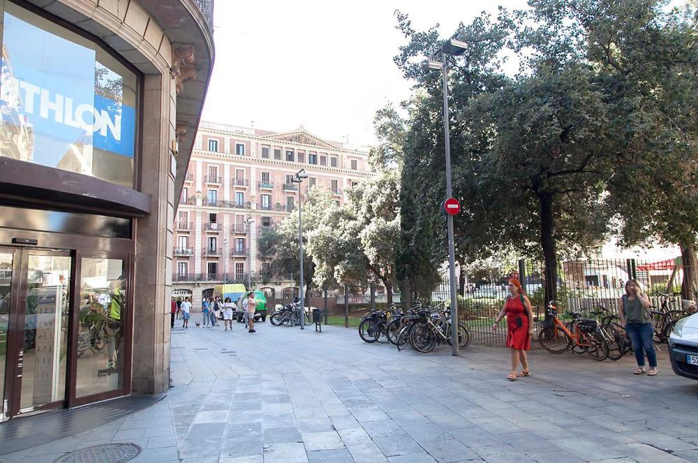  till salu lägenhet Ciutat Vella-Raval Barcelonès 32