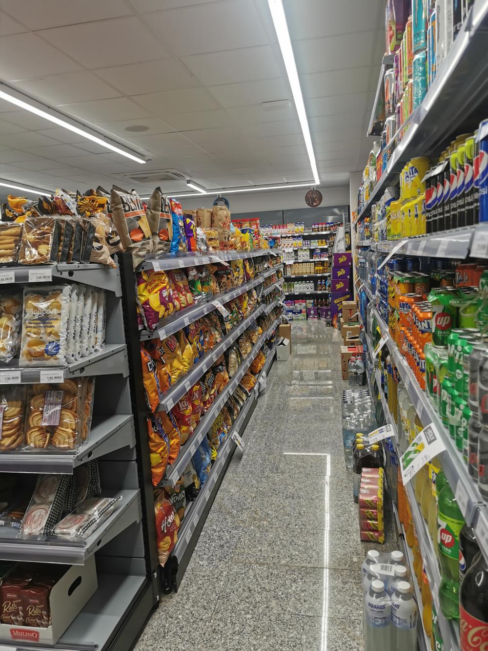  till salu lokal Eixample-Sant Antoni Barcelonès 8