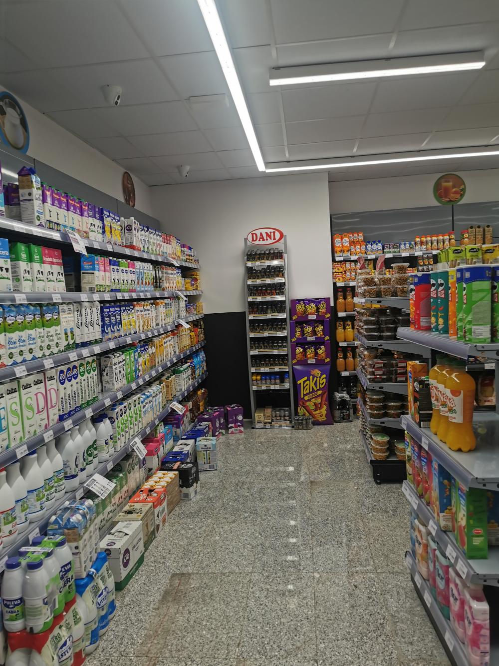  till salu lokal Eixample-Sant Antoni Barcelonès 9