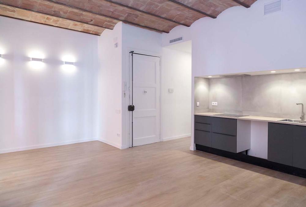  till salu lägenhet Ciutat Vella-Raval Barcelonès 3