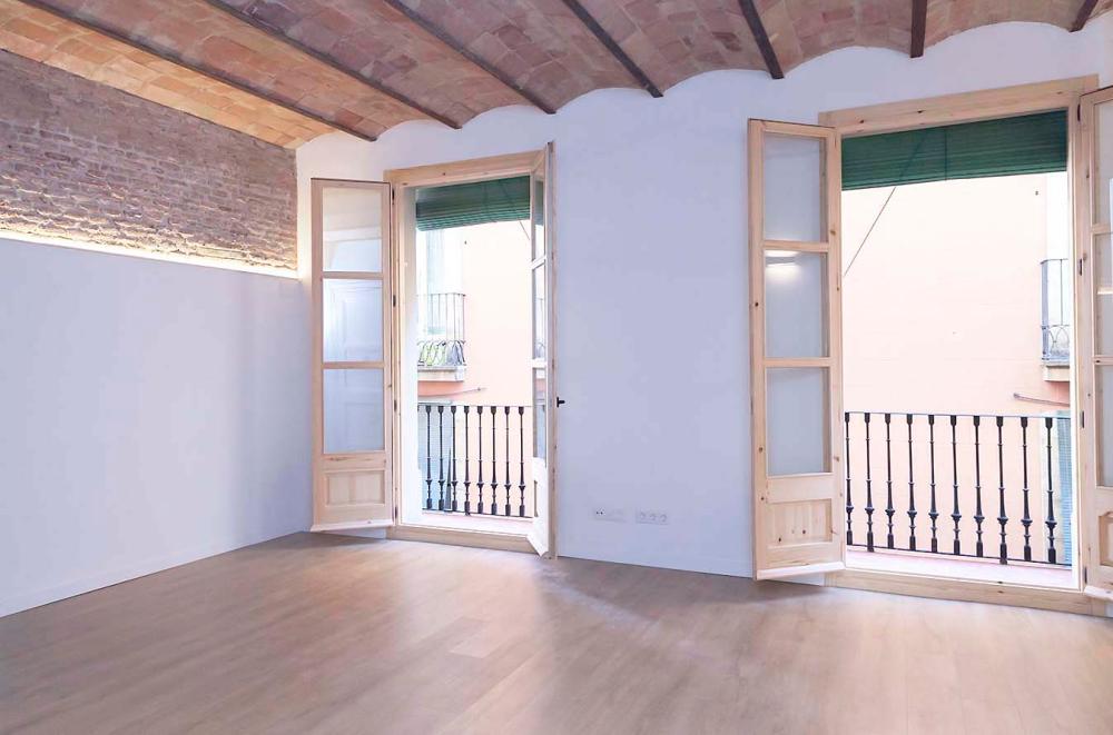 till salu lägenhet Ciutat Vella-Raval Barcelonès 9