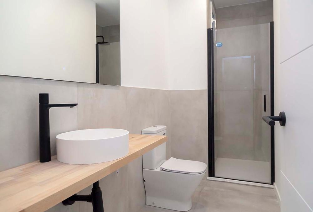  till salu lägenhet Ciutat Vella-Raval Barcelonès 23