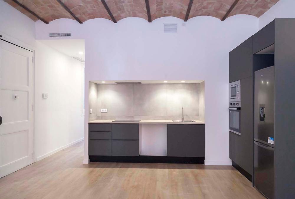  till salu lägenhet Ciutat Vella-Raval Barcelonès 4
