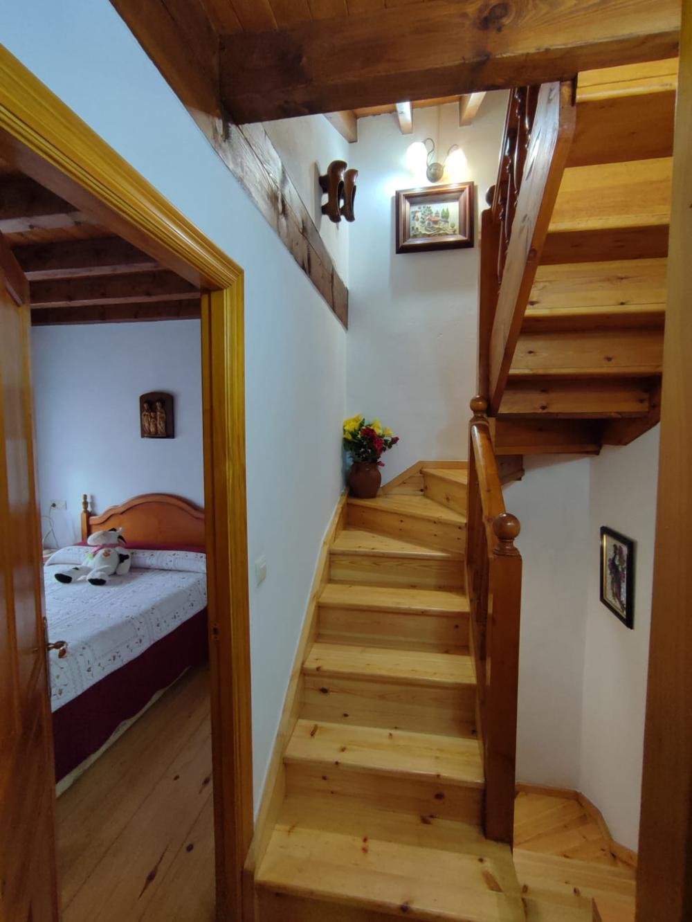  till salu hus Trescares Oriente 11