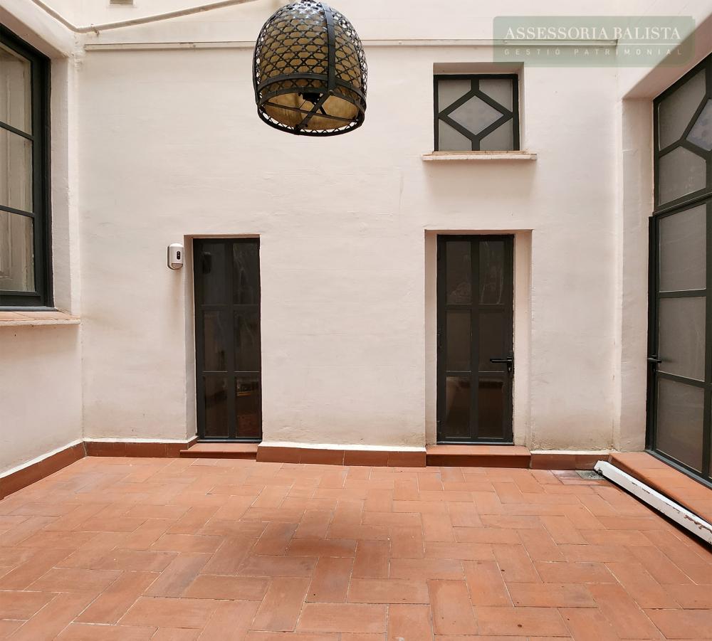  till salu lägenhet Ciutat Vella-Sant Pere-Santa Caterina-El Born Barcelonès 28