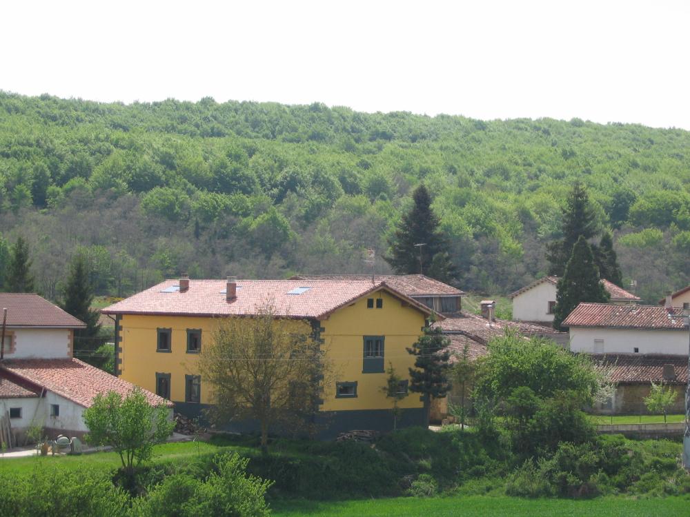  till salu hotell Obécuri Ebro 1