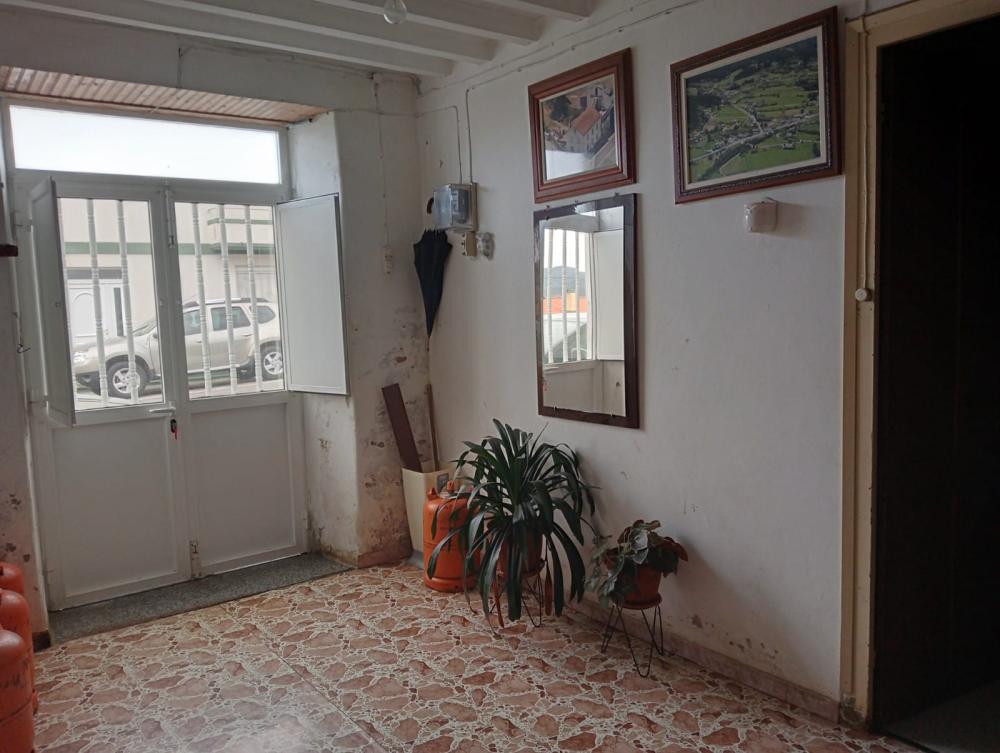  till salu hus San Claudio Ortegal 10