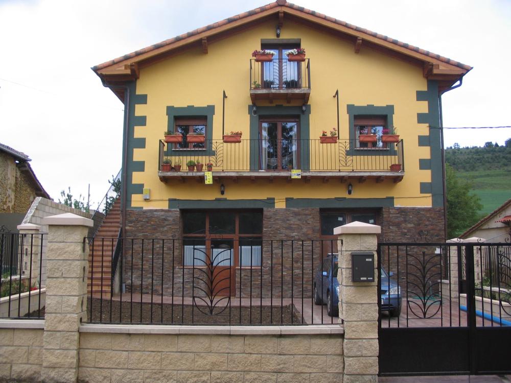  till salu hotell Obécuri Ebro 2