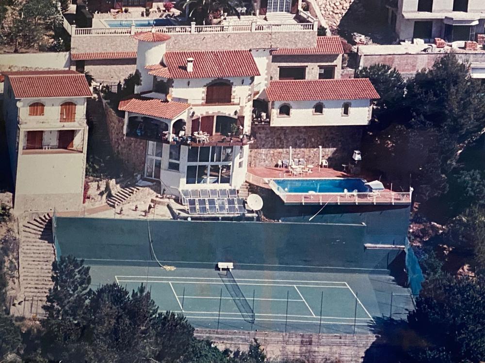  till salu hus Lloret De Mar Selva 15