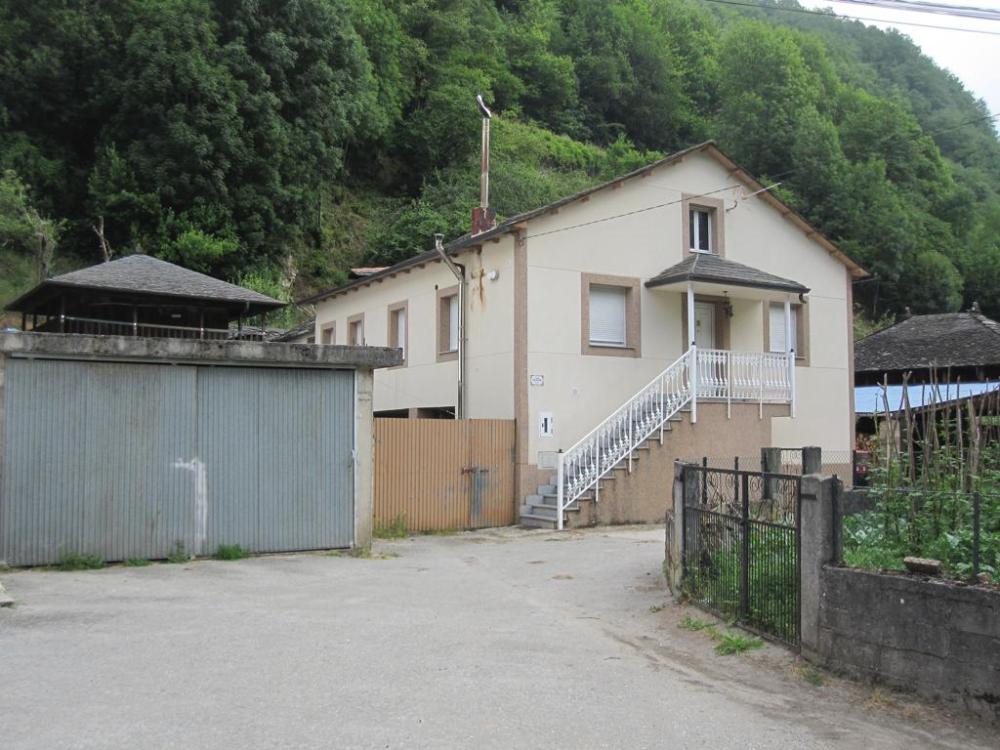  till salu hus Moal Narcea 10