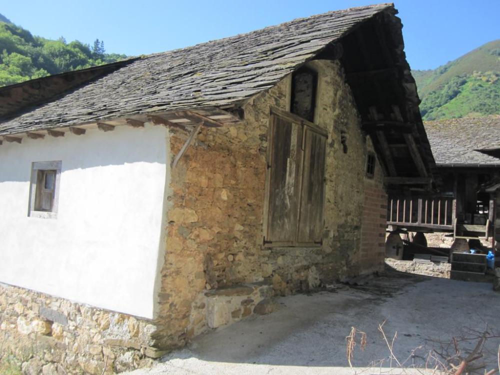  till salu hus Moal Narcea 15