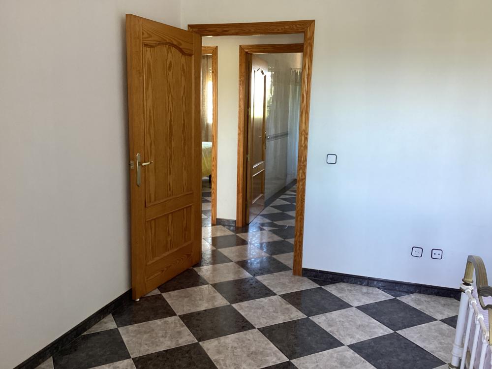  till salu villa Puente Genil Campiña Sur 25