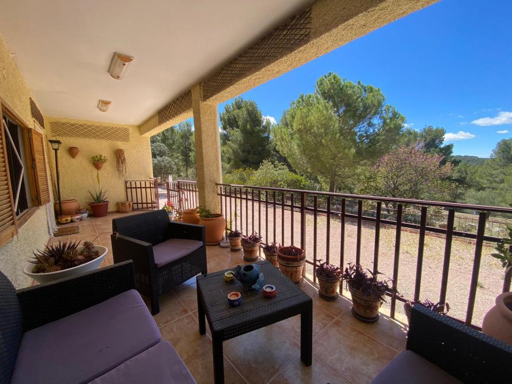  till salu villa Castalla Alcoia 3