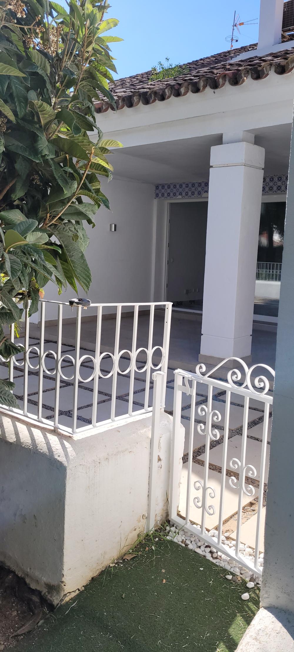  till salu radhus Nueva Andalucía Costa Del Sol Occidental 27