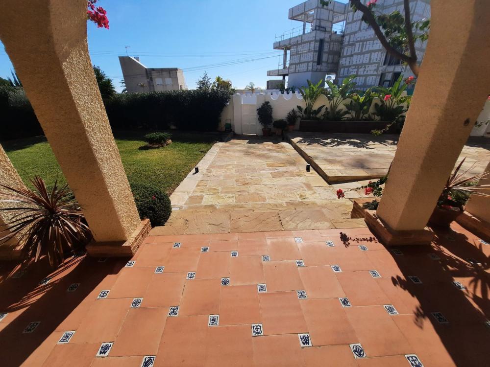  till salu villa El Campello Alacantí 47