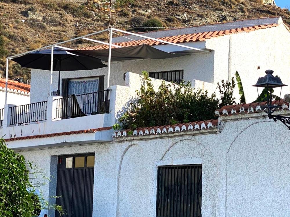  till salu hus Rubite Costa Tropical 17