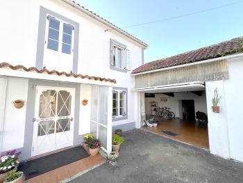 Pite Santiago hus foto 6087375