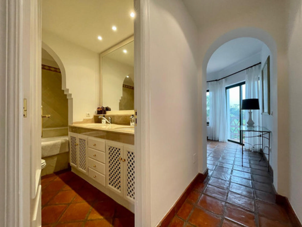  till salu parhus Calahonda Costa Del Sol Occidental 26