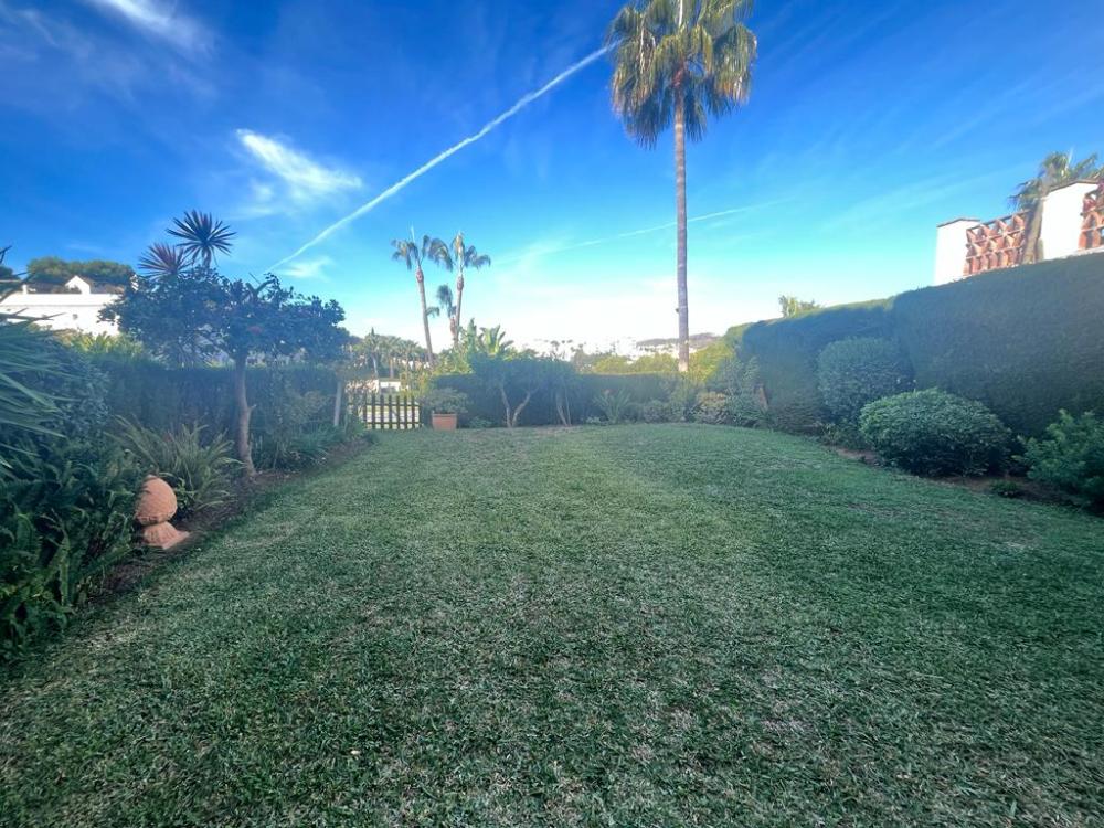  till salu parhus Calahonda Costa Del Sol Occidental 9