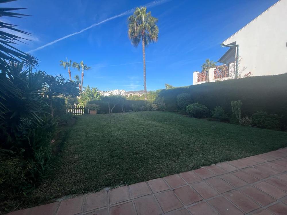  till salu parhus Calahonda Costa Del Sol Occidental 11