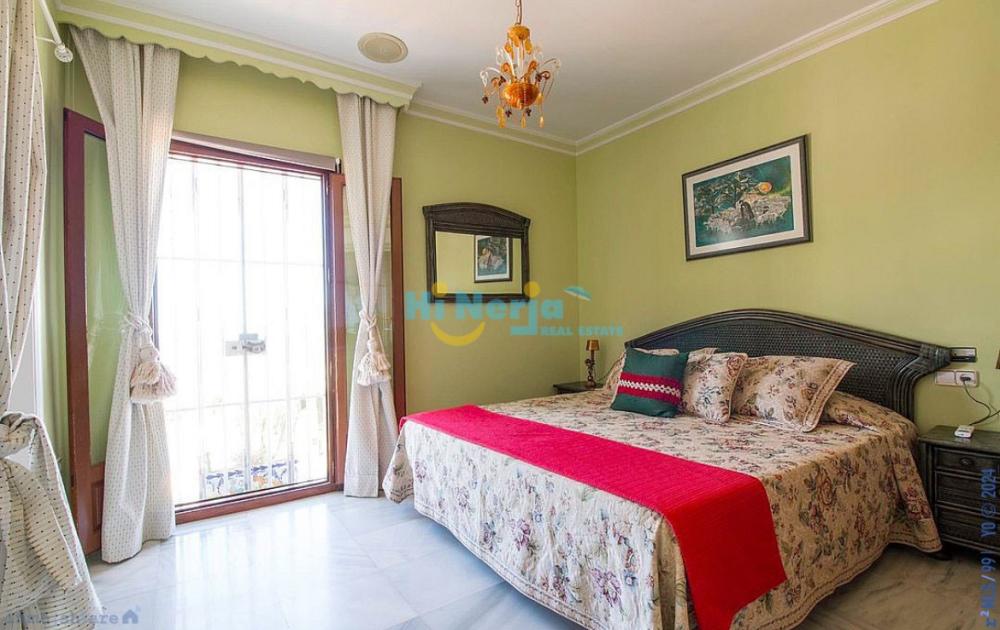  till salu villa Nerja Axarquía 13