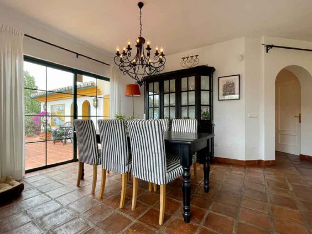  till salu parhus Calahonda Costa Del Sol Occidental 17