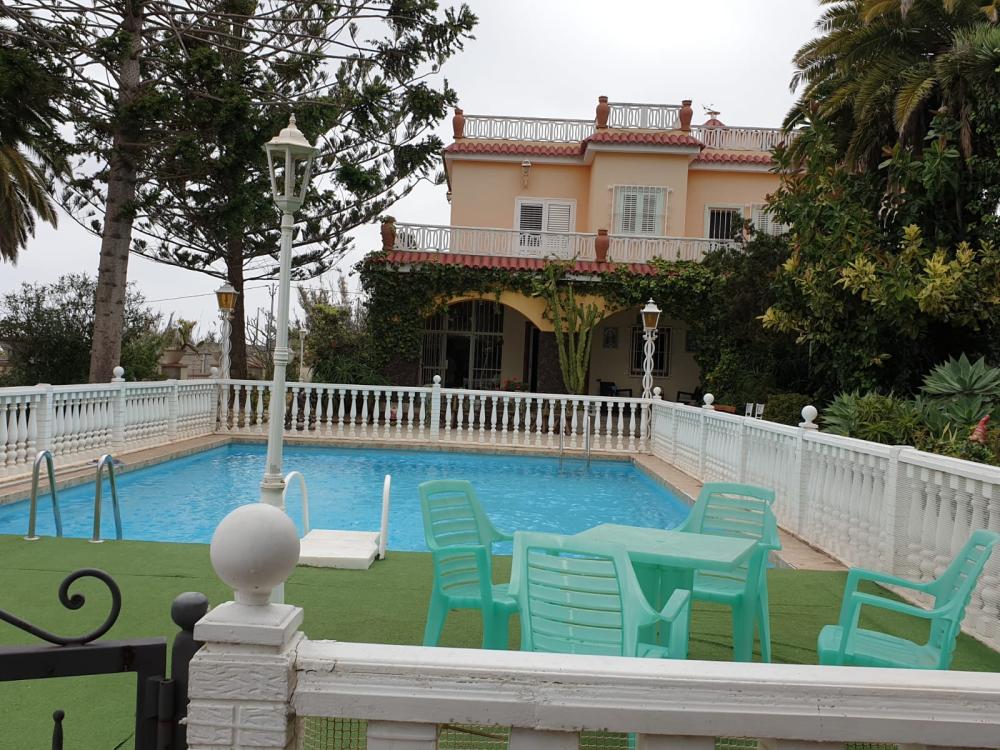  till salu villa Cambalud Área Norte 1