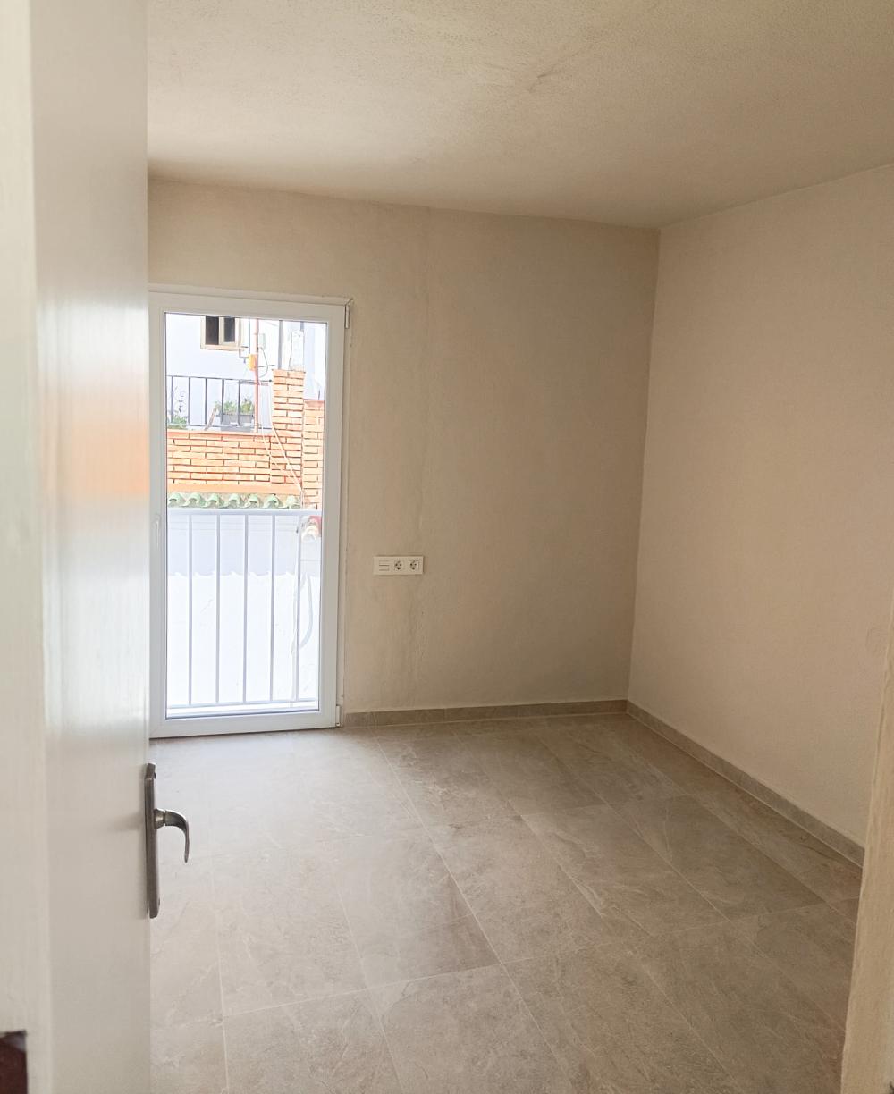 till salu radhus Tolox Sierra De Las Nieves 8