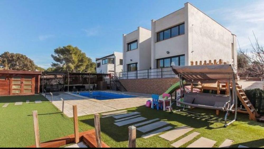  till salu villa Castellet Alt Penedès 2