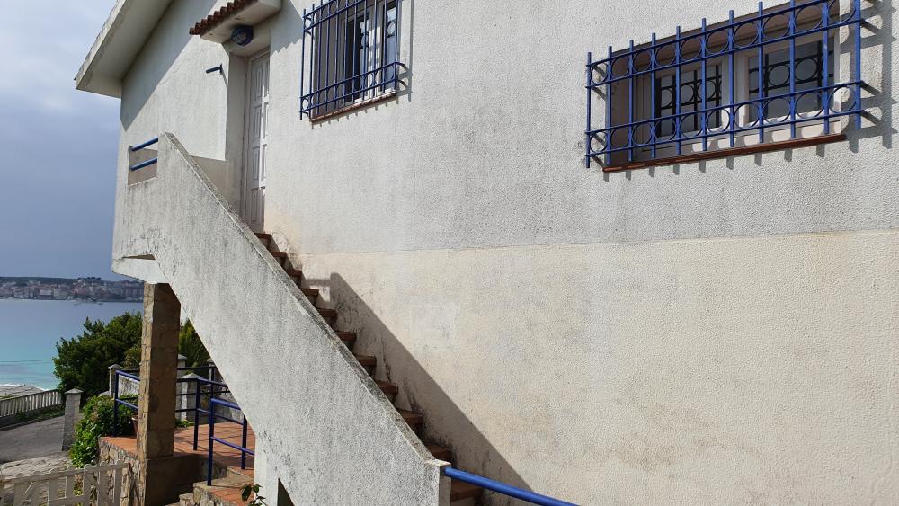  till salu hus Laxe Bergantiños 24