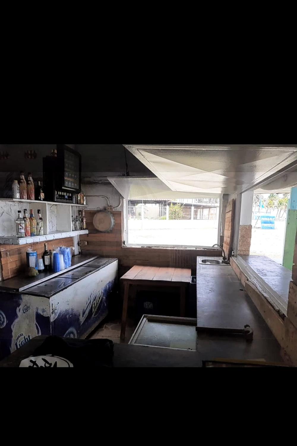  till salu lokal Albeos Paradanta 6