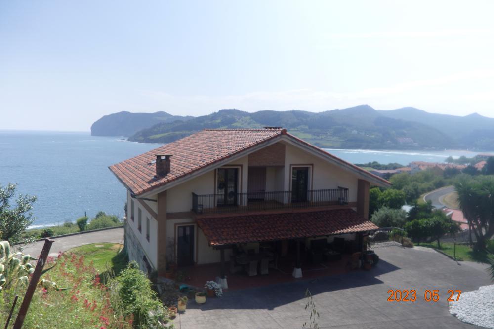  till salu hus Mundaka Busturialdea 1