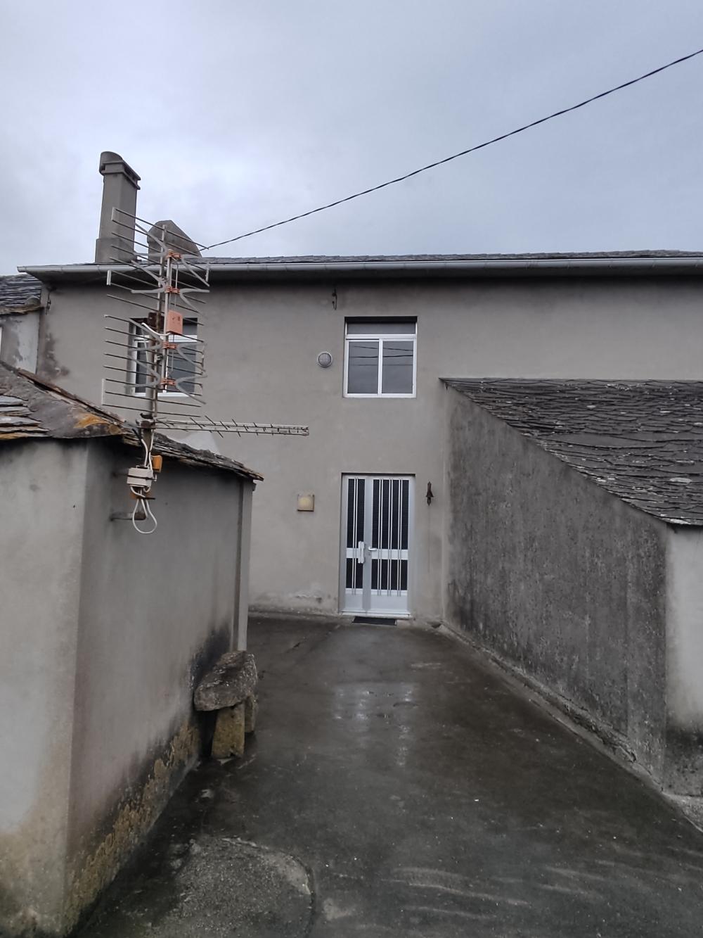  till salu hus Loiba Ortegal 3