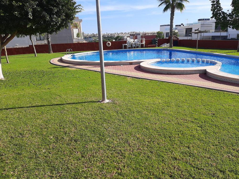  till salu hus Urbanización La Florida Baix Segura 1
