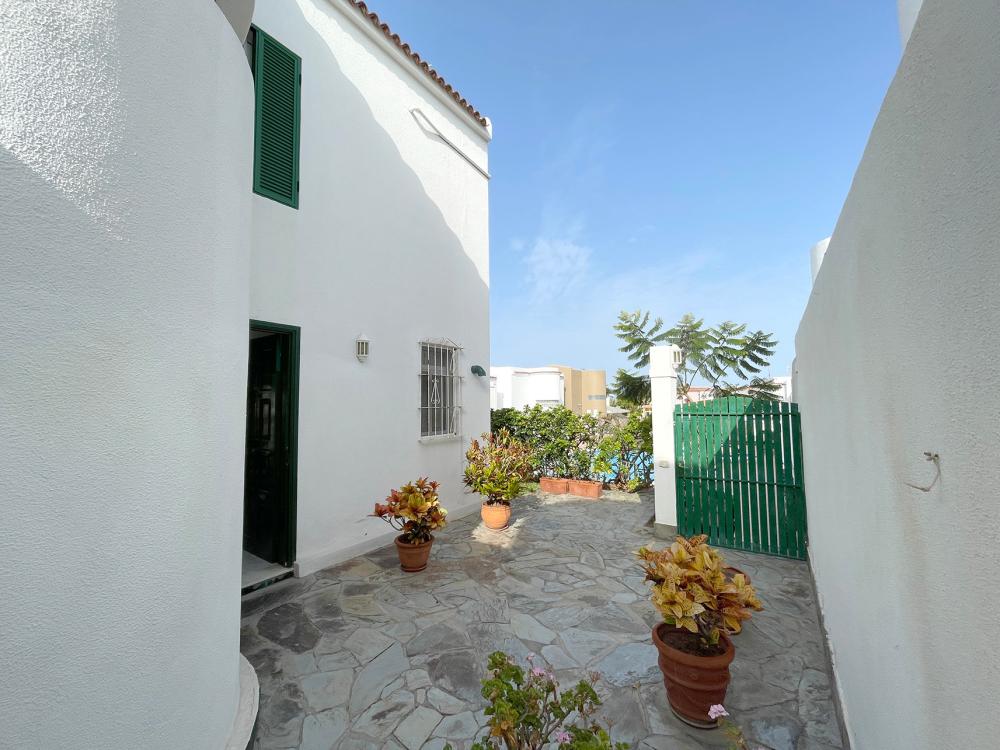  till salu villa San Eugenio Zona Sur 4