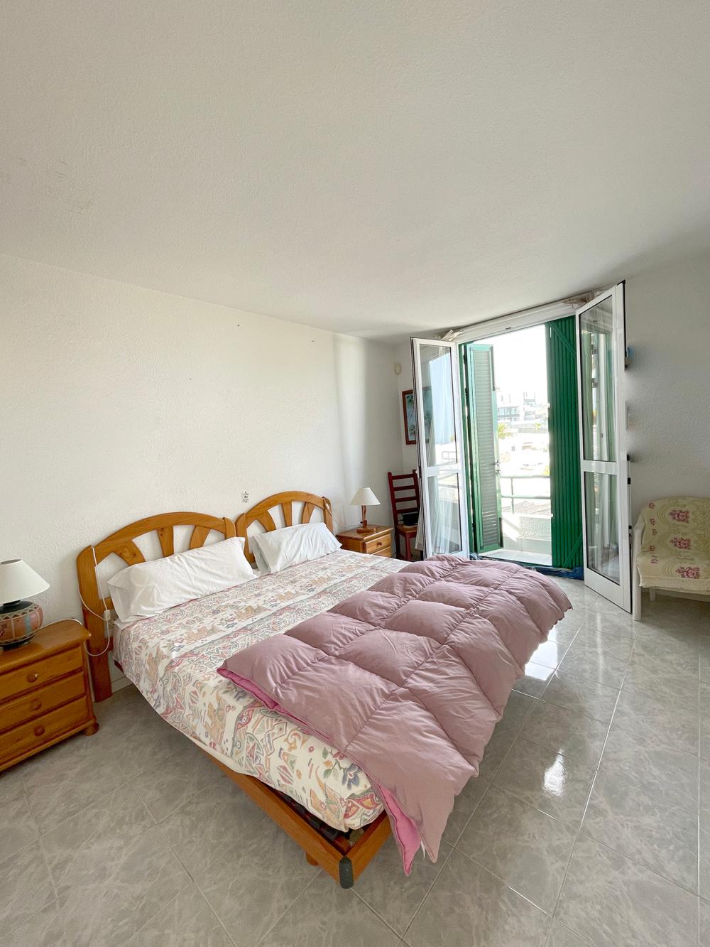  till salu villa San Eugenio Zona Sur 21