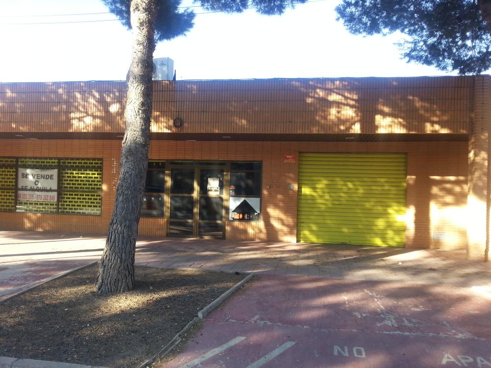  till salu lokal Polígono De Campollano Llanos De Albacete 3