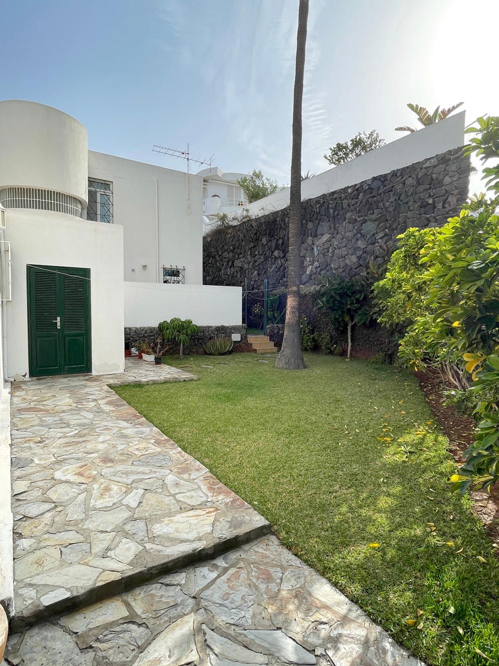  till salu villa San Eugenio Zona Sur 35